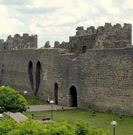 Diyarbakır Fortress and Hevsel Gardens Cultural Landscape