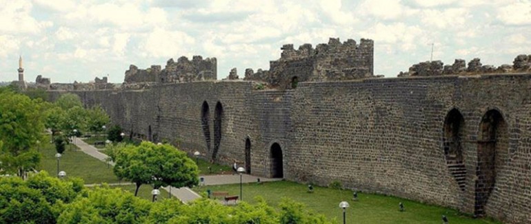 Diyarbakır Fortress and Hevsel Gardens Cultural Landscape